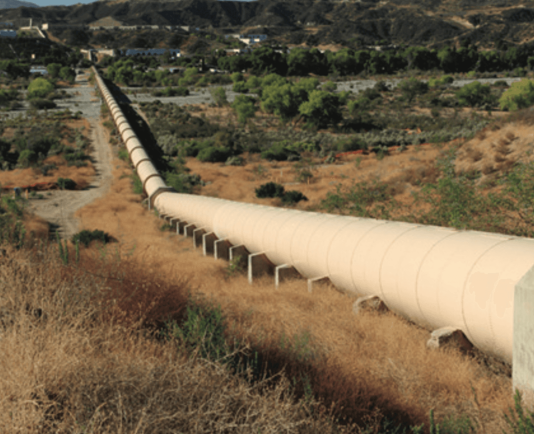 One of the challenges for water suppliers is to maintain water quality over long distances in distributi on systems
