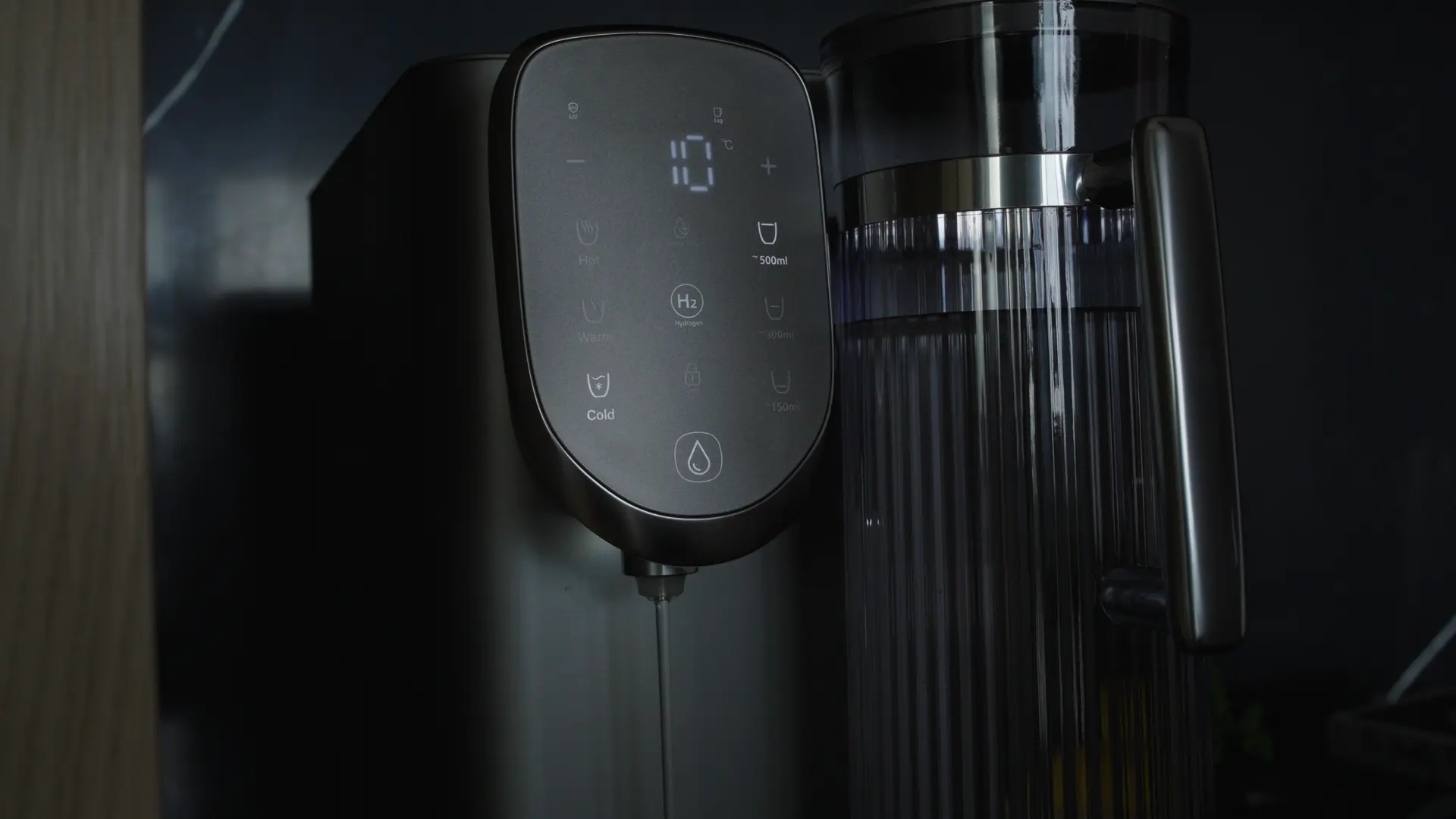 Apartment-friendly water filtration solution